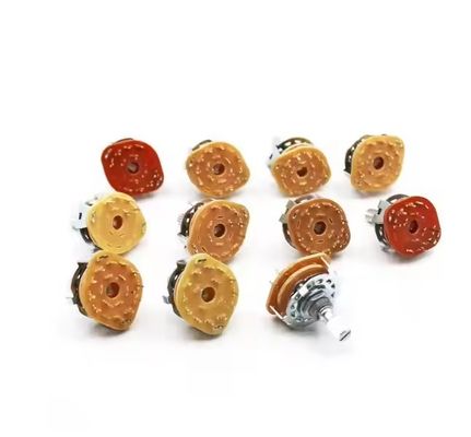 6 mm διάμετρος άξονα περιστρεφόμενοι διακόπτες για εφαρμογές βαρέων καθηκόντων περιστροφή ροπής 3kgf.cm Max